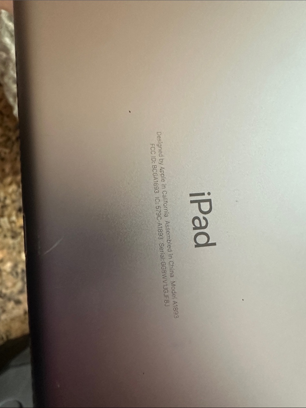 Apple Black Tablet with Home Button - Picture 5 of 6